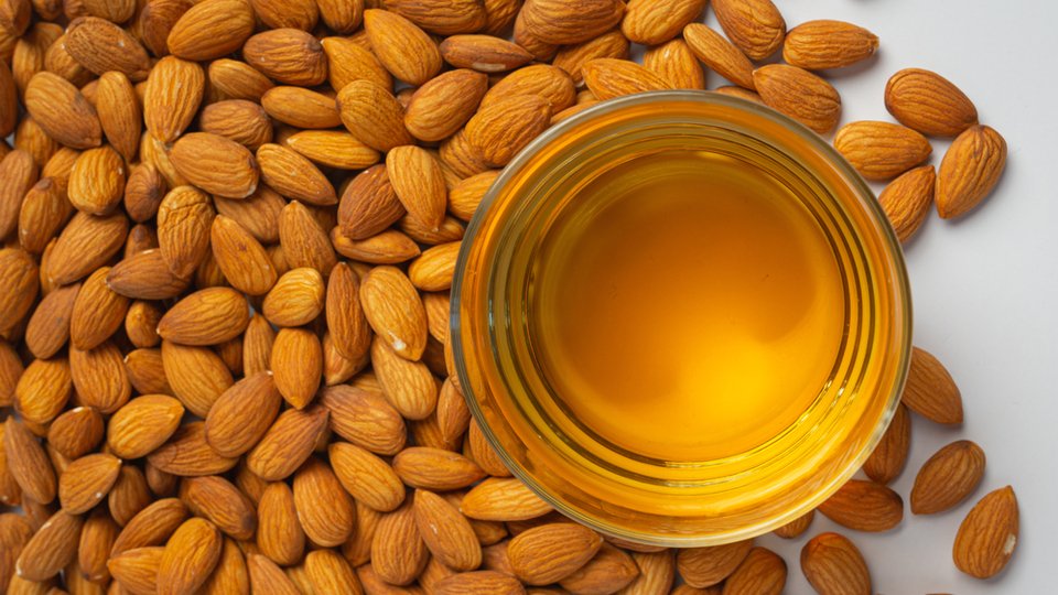 Sweet Almond Oil - US FDA / Kosher / Halal Certified / ISO 22000:2018 Certified