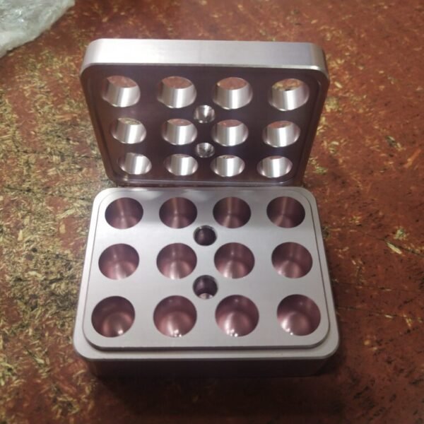 Small Durable Convenient Aluminum Alloy DIY Lipstick Mould 12 Holes 9.3mm Lipstick Mold